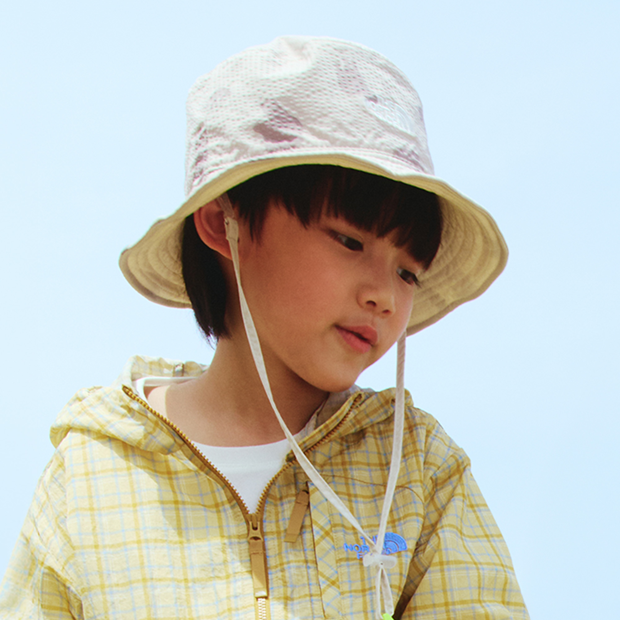 K'S REVERSIBLE BUCKET HAT